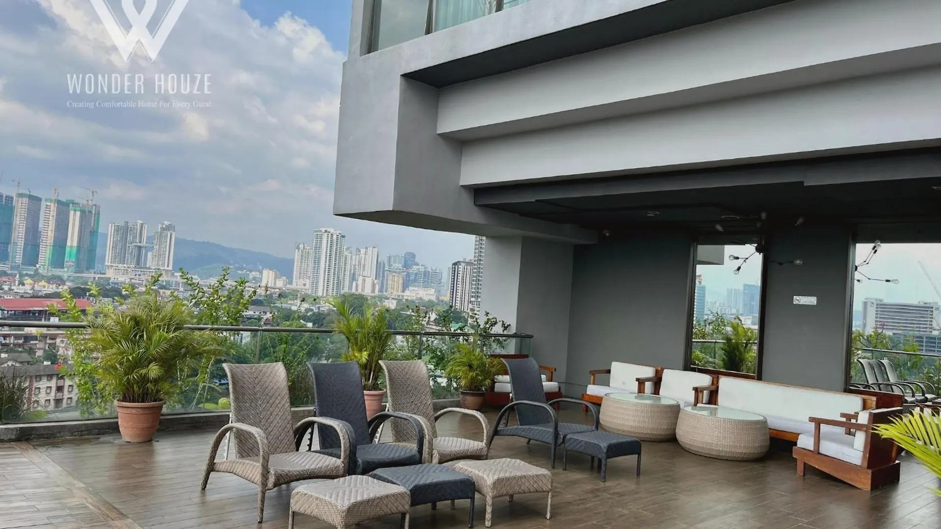 شقة 4Br Stylish Retreat At Myhabitat Near Mrt Station & Klcc كوالالمبور