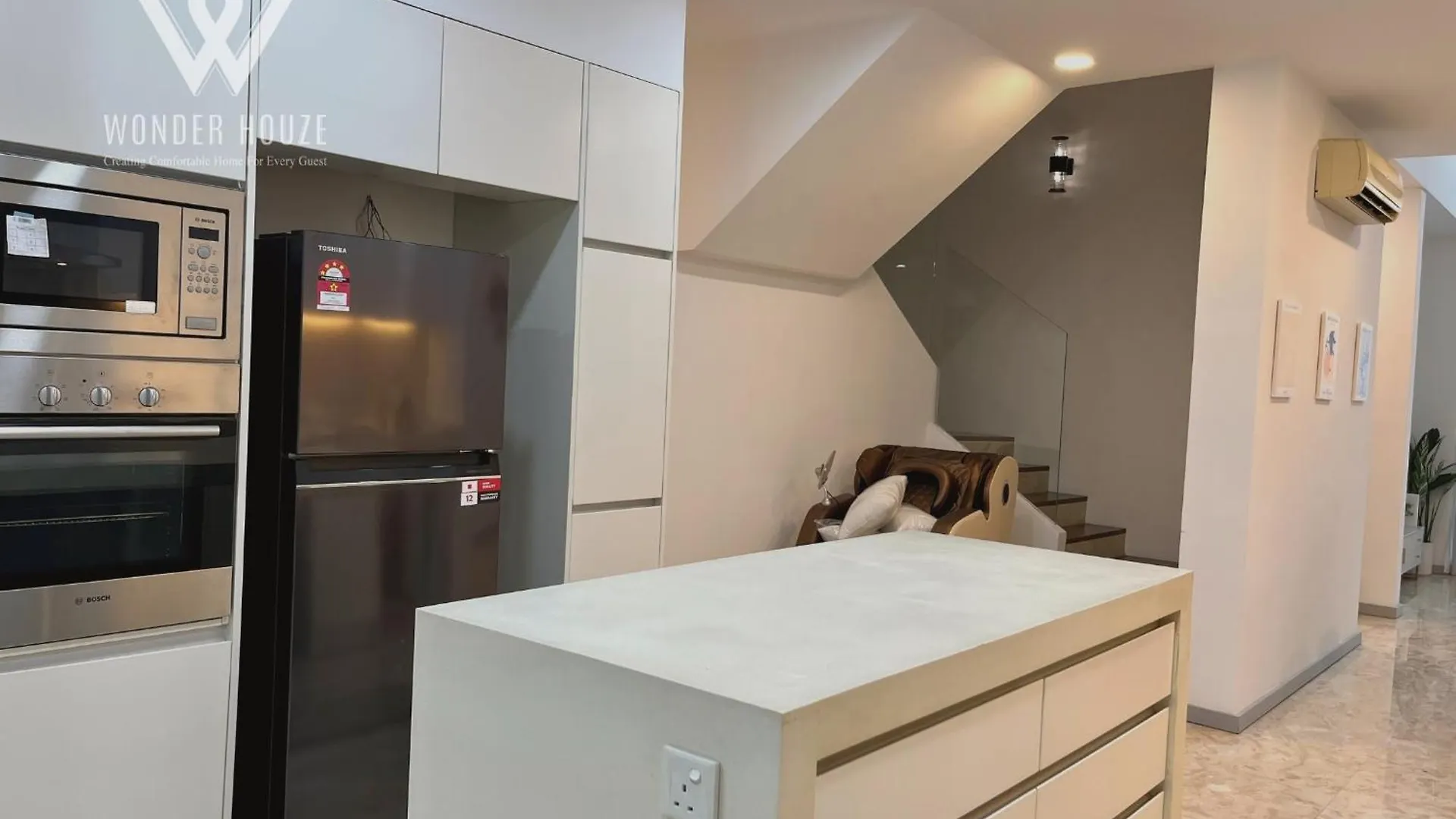 شقة 4Br Stylish Retreat At Myhabitat Near Mrt Station & Klcc كوالالمبور