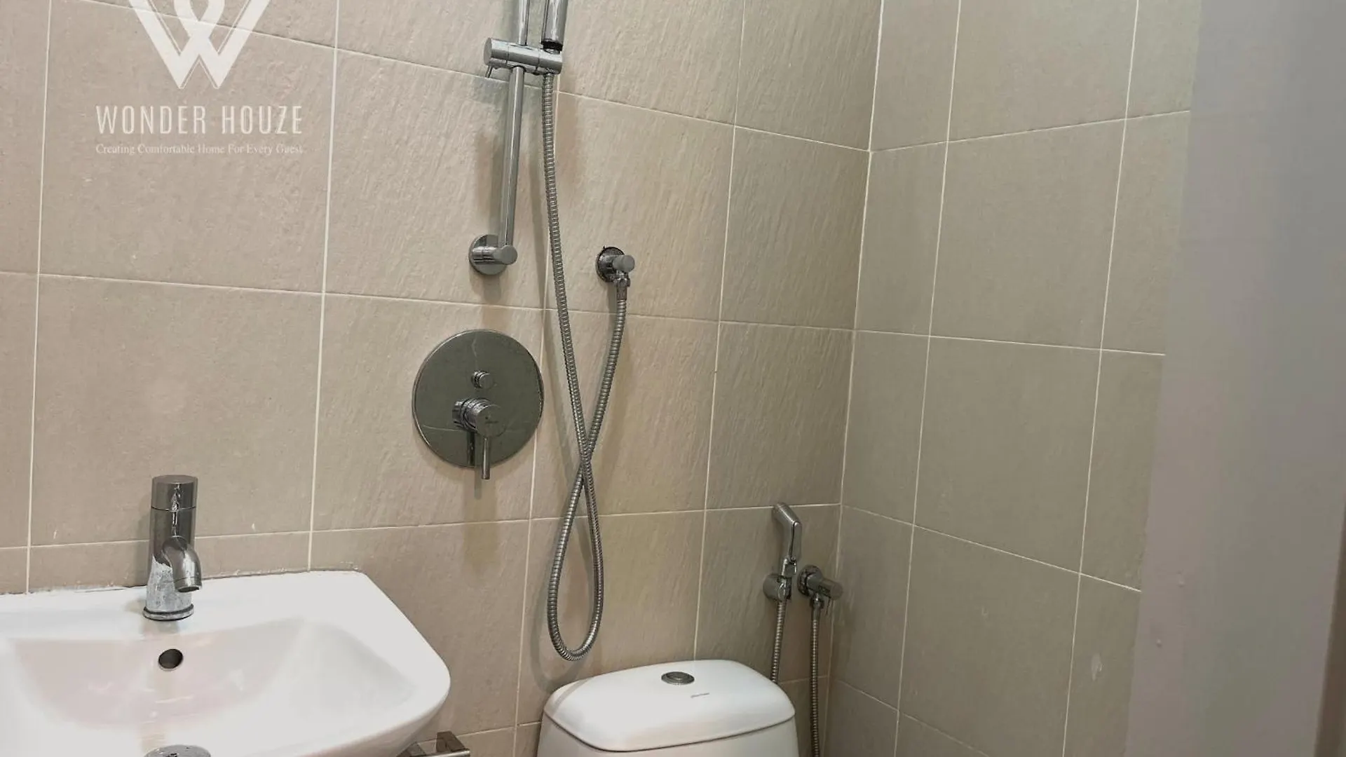 Appartamento 4Br Stylish Retreat At Myhabitat Near Mrt Station & Klcc Kuala Lumpur