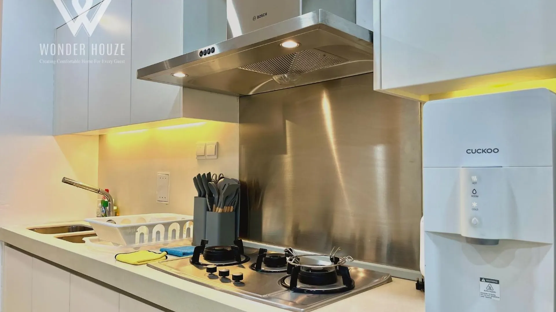 Appartamento 4Br Stylish Retreat At Myhabitat Near Mrt Station & Klcc Kuala Lumpur