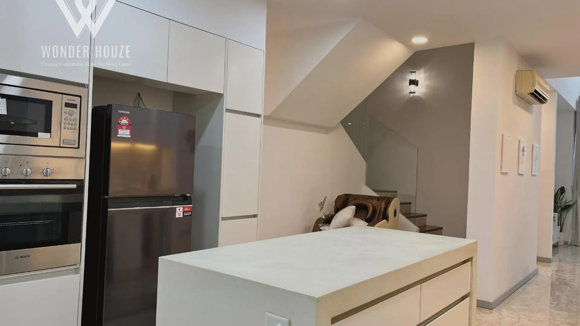 Appartamento 4Br Stylish Retreat At Myhabitat Near Mrt Station & Klcc Kuala Lumpur