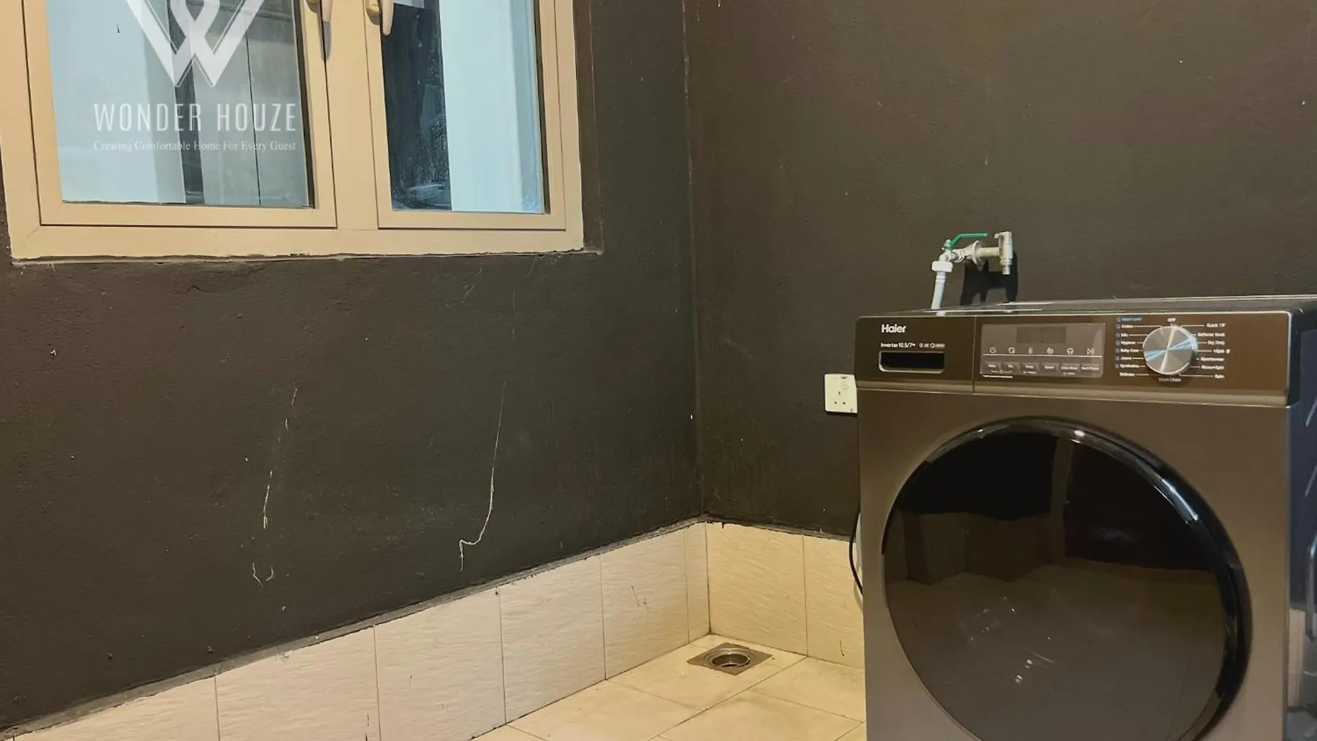 Appartamento 4Br Stylish Retreat At Myhabitat Near Mrt Station & Klcc Kuala Lumpur
